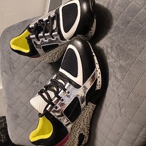 Steve madden ladies Barra Bara 01S1 sneakers